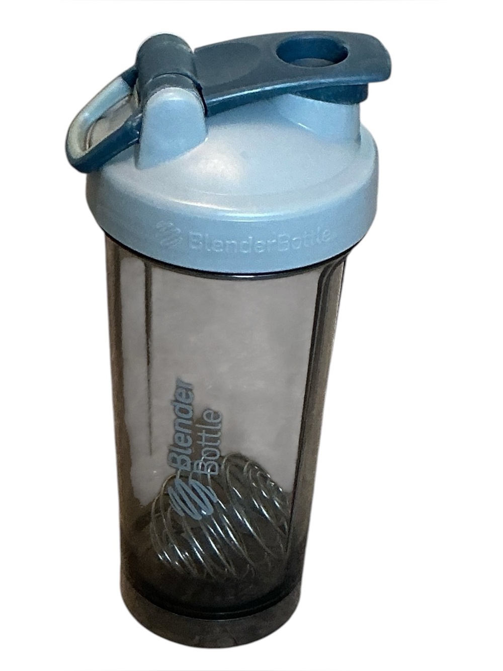 BlenderBottle Classic Shaker Bottle